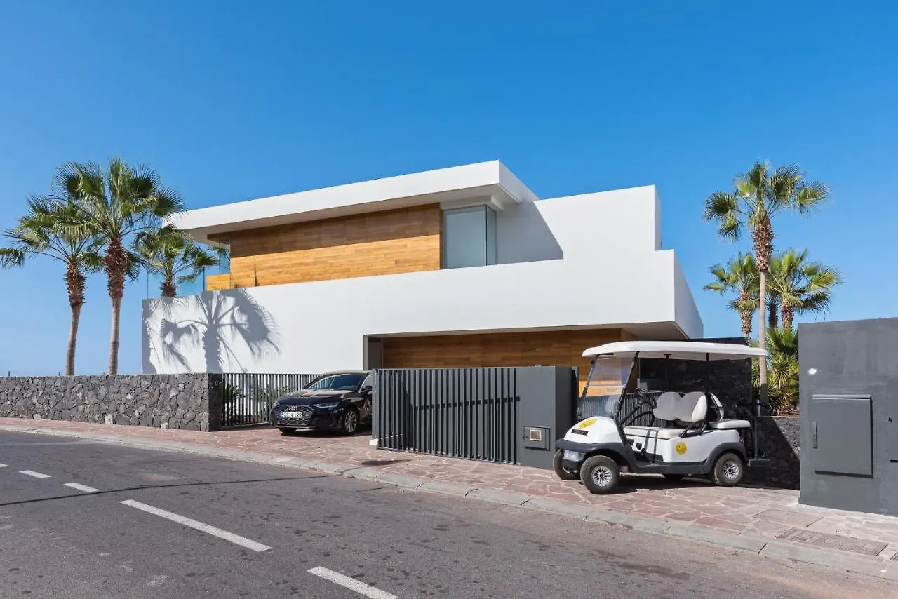Karat Villa Zambrano - Includes Golf Cart Guía de Isora España